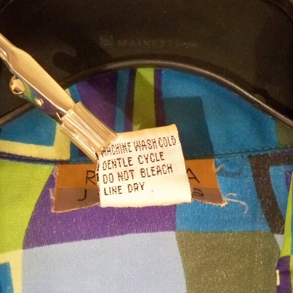 Rebecca Jones, Blue *Button Up Shirt, 2X - Picture 5 of 9